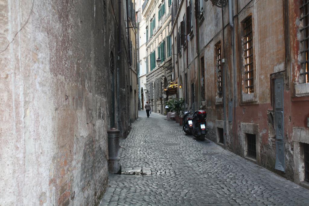 Navona Secret Apartment *